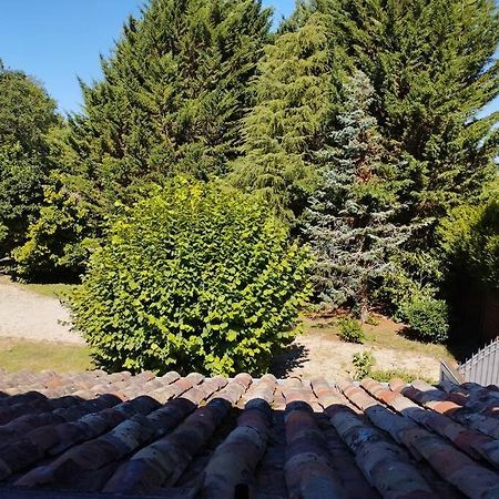 Appartement Dans Village Calme A 5 Min Des Lacs Mathaux 外观 照片